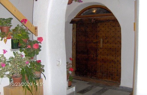 Soucheres-Basses Apartment | characteristic ancient hut