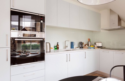 London City Centre Apartment | Charing Cross | Embankment | Trafalgar Square | Bright & Quiet | ZONE 1