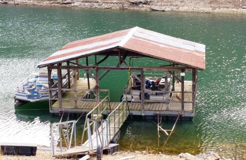 Eureka Springs House | Charlie's Ol' Fishing Cabin