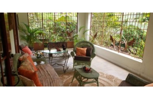 Eastwood Park House | Charlton Garden Villa