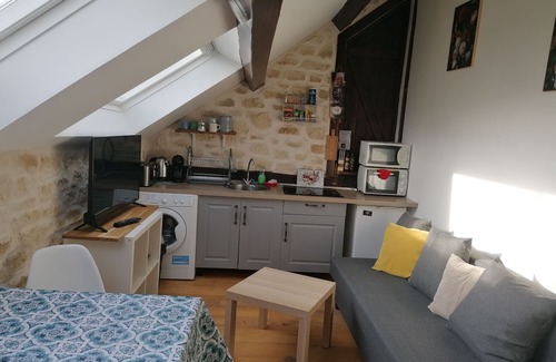 Echarcon Apartment | Charm of the stone.