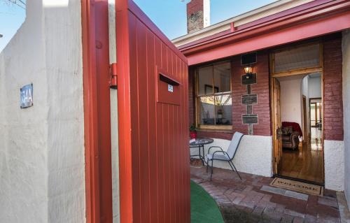 Adelaide Central Business District House | Charm on Carrington