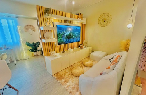 CSJDM Condo | Charm Soleil Staycation- Cozy & Aesthetic, 1BR, Pool, WiFi+Netflix & Walk to SM
