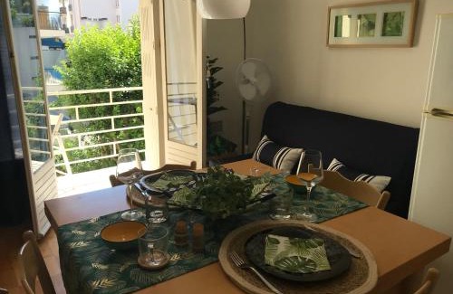 Juan-les-Pins Apartment | Charmant appartement au cœur de Juan les Pins