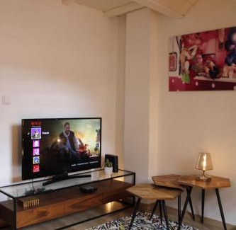 Poincare Apartment | Charmant duplex privatisé, climatisé, 2 chambres