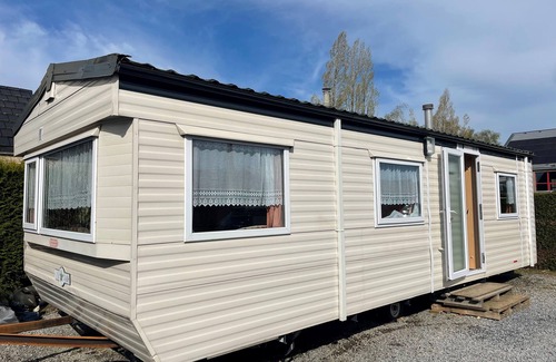 Yvoir House | Charmante Caravane au Parc Résidentiel la Gayolle