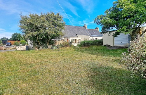 Tredrez-Locquemeau House | Charmante Propriete Jardin ET Terrasse à 1,5km de la mer