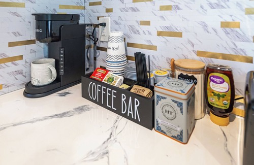 Germantown House | Charming 1 bed, 1 bath in the Heart of Germantown