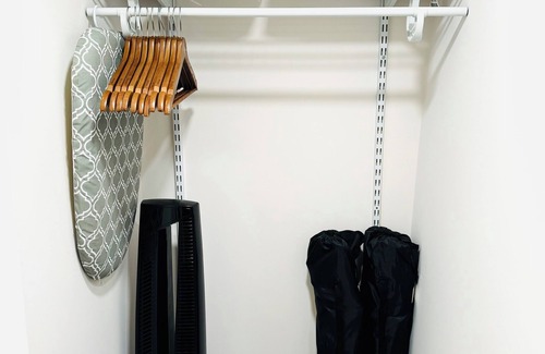 Germantown House | Charming 1 bed, 1 bath in the Heart of Germantown