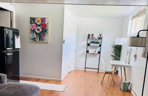 Upper Marlboro House | Charming 1-bedroom house in awesome Upper Marlboro with AC