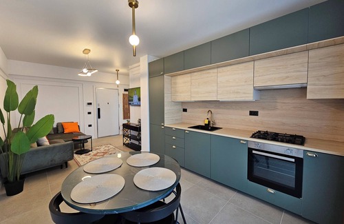 Mamaia-Sat Apartment | Charming 1-bedroom apartment in marvelous Mamaia-Sat with AC, fitness room