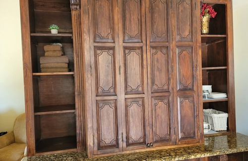 Bernalillo Cottage | Charming 1-bedroom Casita in lovely Bernalillo, just 15 minutes to Albuquerque.