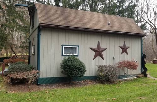 Waterville Cottage | Charming 1-bedroom cottage in delightful Waterville with AC