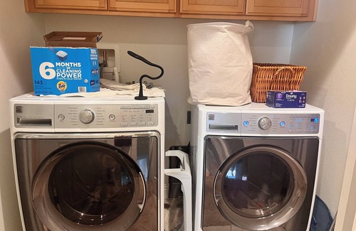 Milpitas House | Charming 1-bedroom townhome in fabulous Milpitas with AC, WiFi