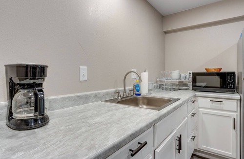 Fort Collins Apartment | Charming 1-bedroom apartment in Fort Collins- Pet friendly