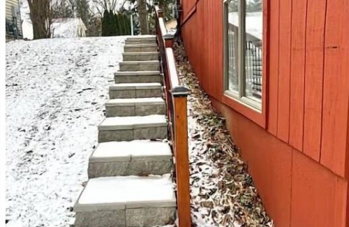 Northview Apartment | Charming 1-bedroom apartment with WiFi, AC in wonderful Grand Rapids