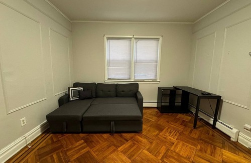 Greenville House | Charming 1-bedroom near Newark Airport