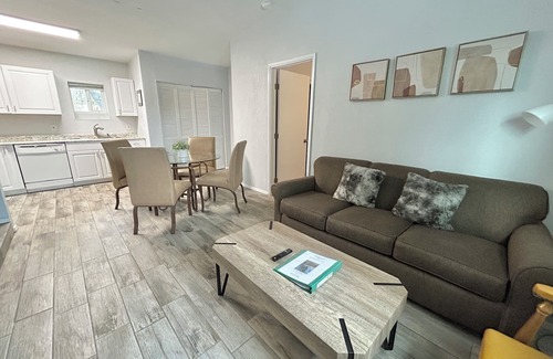 Cottonwood-Verde Village House | Charming 1-bedroom w/Private Patio