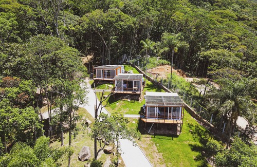 Acores House | Charming 1-bedroom bungalow in enjoyable Açores Florianópolis with AC