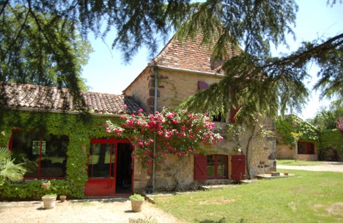 Urval House | Charming 17th century Périgord house with dovecote and swimming pool in Urval.
