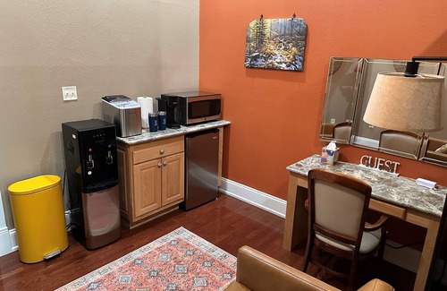Historic Downtown Bedford House | Charming 1870's Ridenour Building located in Historic Downtown Bedford