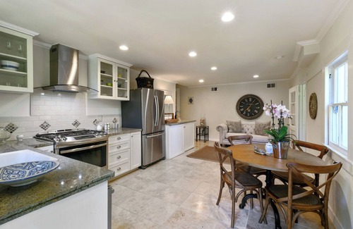 Berkeley House | Charming 1924 unit with garden, modern updates, and serene Berkeley views.