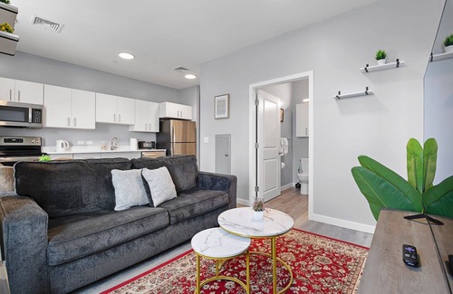 Everett Apartment | Charming 1BR Near Encore 3824