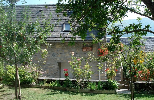 Vignec Cottage | Charming 2/4 apartments in an old sheepfold-Wifi access