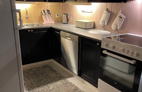 Kvaløysletta Apartment | Charming 2-bedroom apartment in terrific Tromso with WiFi, close to the Airport.
