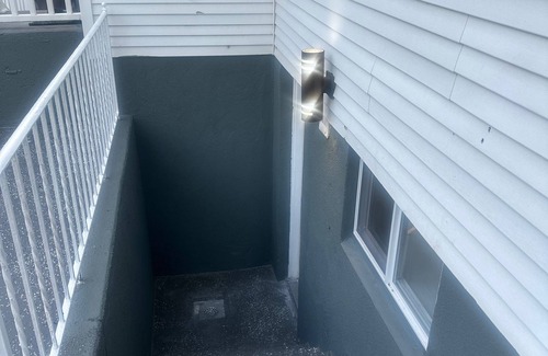 Uniondale Apartment | Charming 2-Bedroom Basement Retreat in Uniondale – AC, WiFi & More!
