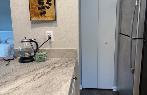 Elkhart Condo | Charming 2-bedroom condo in Elkhart-Great for ND home games-Peaceful Location.