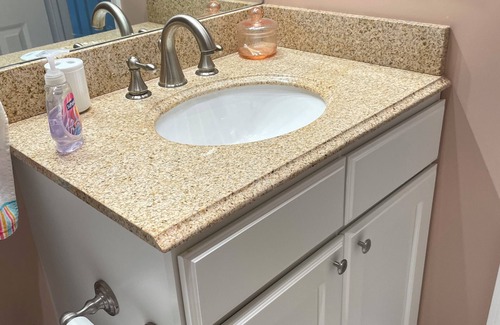 Stuart Condo | Charming 2-bedroom condo in wonderful Stuart