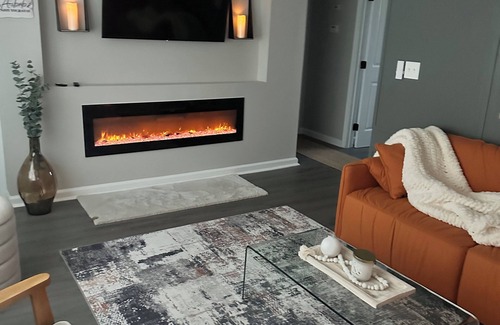 Hapeville House | Charming 2-bedroom house in lovely Hapeville with WiFi, AC. Minutes from Airport