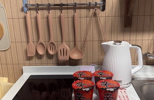 Suwon House | Charming 2-bedroom house in pleasant Suwon with AC, WiFi