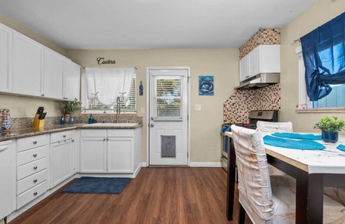 City Heights House | Charming 2 bedroom San Diego home-Close to Downtown/Balboa Park/SeaWorld/Beaches