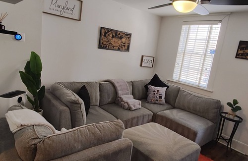 Fells Point House | Charming 2-bedroom townhome with WiFi, AC in awesome Fells Point Baltimore