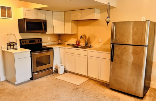 Bryans Road House | Charming 2-bedroom Basement Apt with WiFi, AC in delightful Bryans Road Maryland