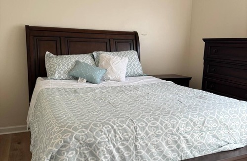 Douglasville House | Charming 2-bedroom house in lovely Douglasville with AC, WiFi