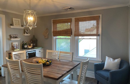 Margate City House | Charming 2-bedroom bungalow in beautiful Margate just blocks from the beach!