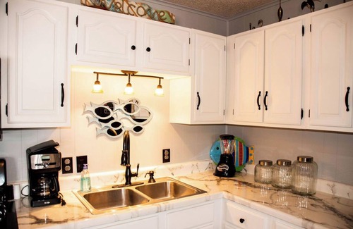 Rocky Mount House | Charming 2-bedroom lakefront house, dock with boat slip in Rocky Mount
