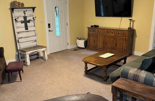 Water Valley House | Charming 2-bedroom house with WiFi, HVAC in awesome Water Valley