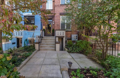 Columbia Heights Apartment | Charming 2BD/1BA in Hip Area - Near Metro