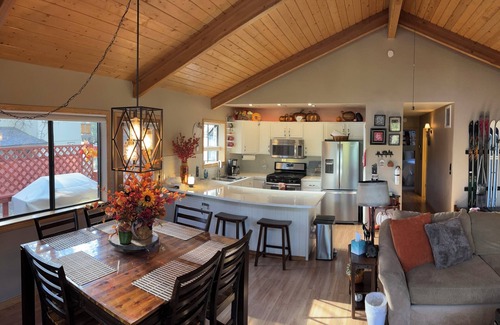 Kachina Village Cabin | Charming 2Br 2Ba cabin with big windows in the tall pines.