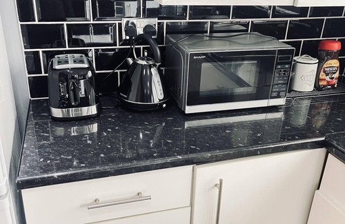 Birmingham House | Charming 3-bed Holiday House in Birmingham