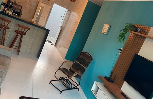 Praia da Armacao do Itapocoroi House | Charming 3-bedroom house with AC, WiFi in lovely Armação Penha