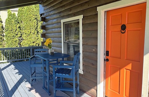 Christiansburg Cabin | Charming 3-bedroom cabin with 10 mins to Virginia Tech