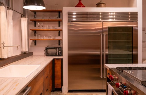 Beacon Apartment | Charming 3-bedroom apartment in delightful Beacon with Chef's Kitchen