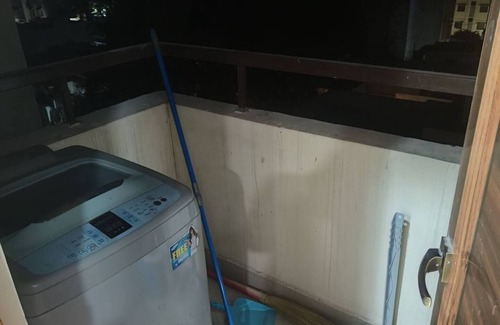 Hyderabad House | Charming 3-bedroom building with WiFi and AC in awesome Hyderabad