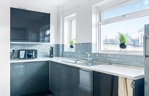 Newark upon Trent House | Charming 3-bedroom house in marvelous Nottingham with WiFi