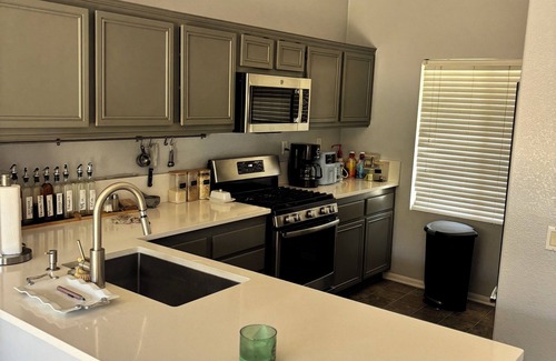 Beaumont House | Charming 3-bedroom house with AC and WiFi in Beaumont